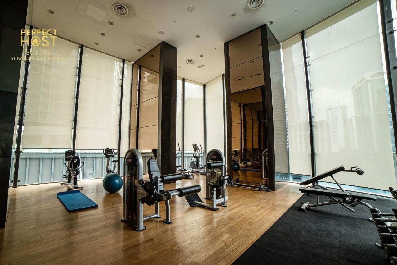 Ph Suites At Pavilion Bukit Bintang Kuala Lumpur Exterior foto The gym at the 10th floor